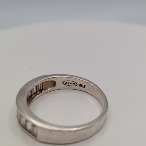Vintage Avon Sterling Ring sz 9, Emerald Cut Cz, GC. - Picture 6 of 12